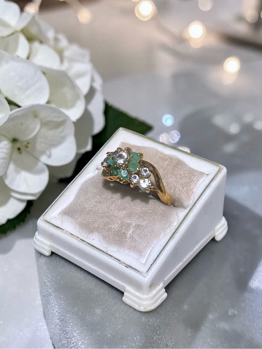 🌺Vintage Gold, Emerald & Clear Stone Ring